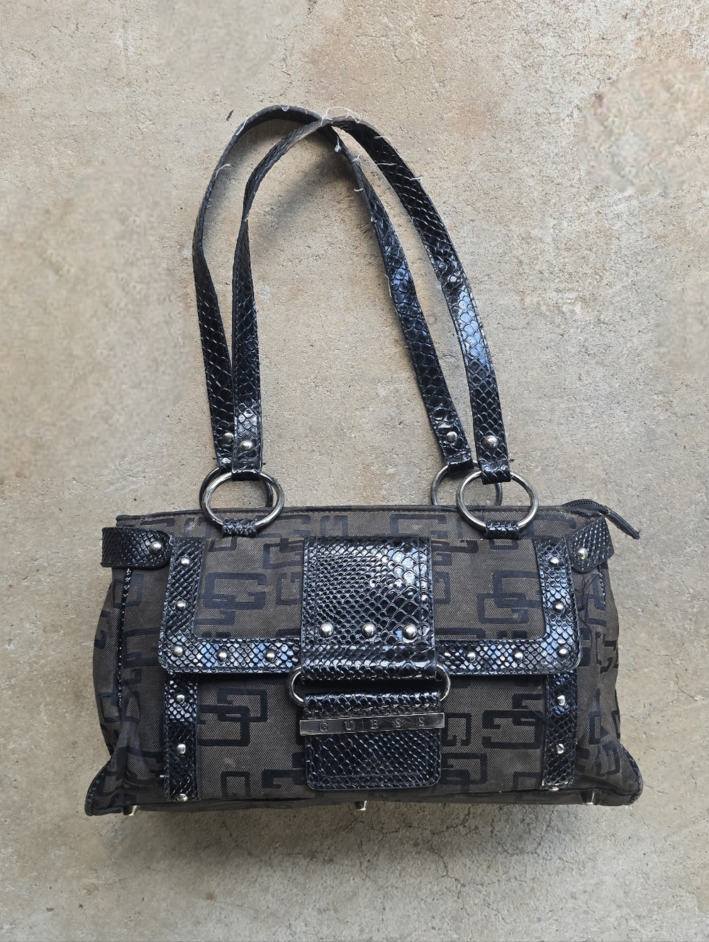 vtg guess y2k logo handbag